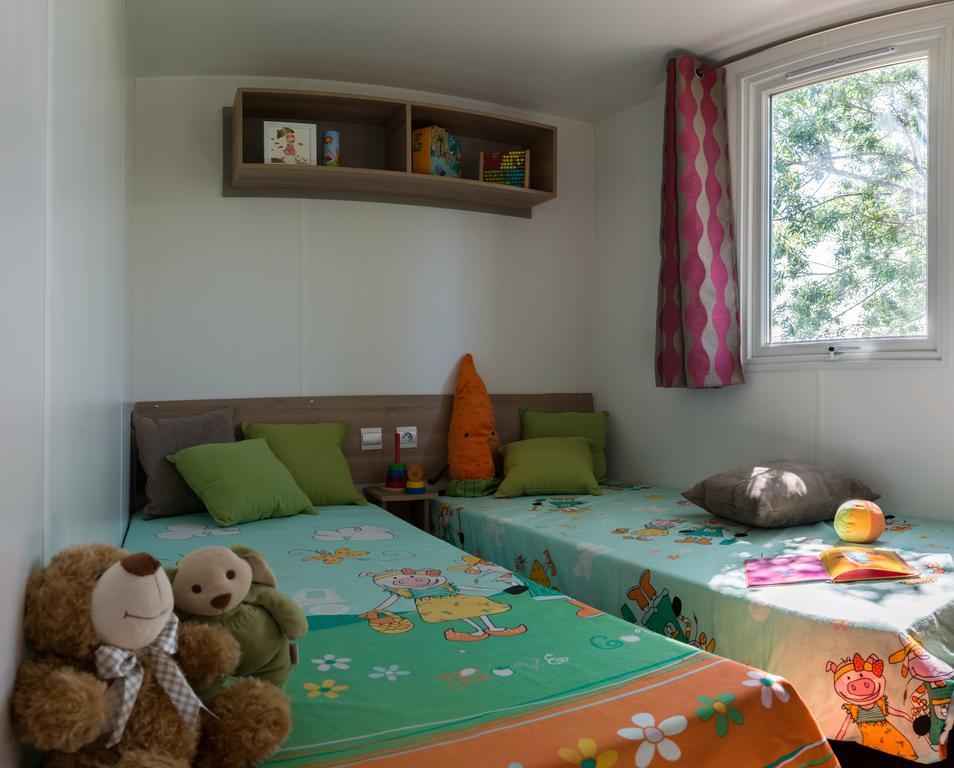 Camping Officiel Siblu Les Pierres Couchees Saint-Brévin-les-Pins Chambre photo